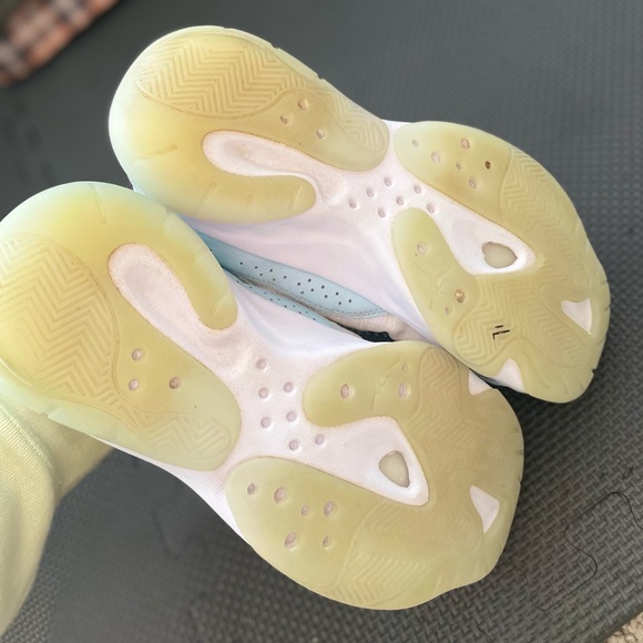 Jordan 11 CMFT Low “Igloo” SZ 7 W - Picture 4 of 5